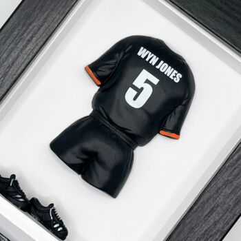 Rugby Legend KitBox: Wyn Jones: Ospreys, 2 of 6