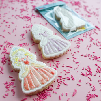 Royal Frosting: Paint Your Own Princess Cookie, 5 of 6