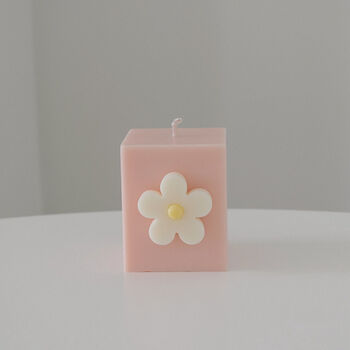 Daisy Soy Wax Candle, 6 of 7