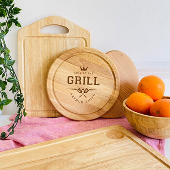 Personalised King Of The Grill Chopping Board Gift, 4 of 5