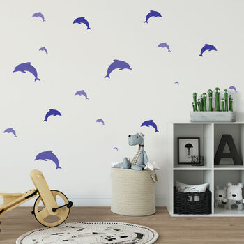Reusable Plastic Stencils Five Pcs Dolphin With Brushes, 3 of 5