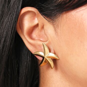 Stainless Steel Large Starfish Stud Earrings In Gold, 2 of 4
