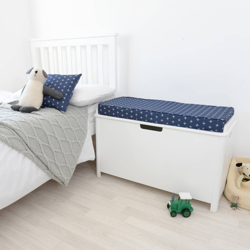 childrens toy box with seat