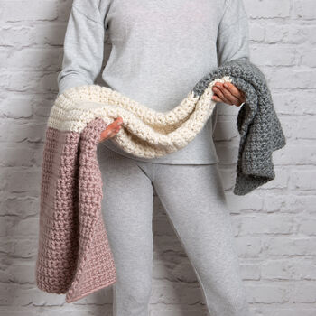 Hannahs Blanket Crochet Kit | Beginners, 3 of 8