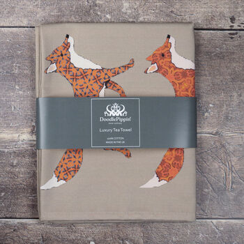 Red Foxes 100% Cotton Tea Towel, 3 of 7