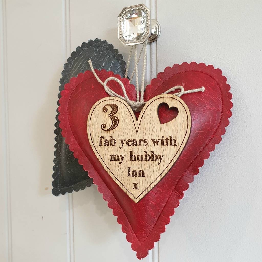 3rd Wedding Anniversary Leather Heart With Oak Message, 1 of 10