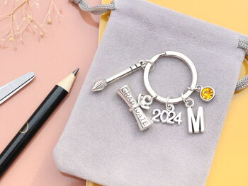 Personalised Art Student 2025 Graduation Keyring Art Graduate Keepsake, 4 of 10