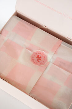 The Hot Mum Era Gift Box, 2 of 9