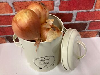 Cream Metal Onion Storage Tin – 19.5cm, 5 of 9