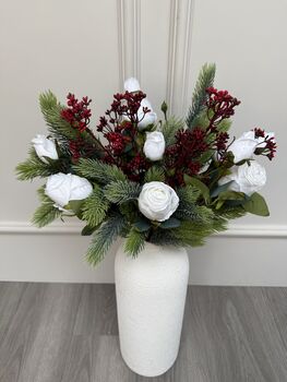 Festive Rose Bunch, 3 of 4