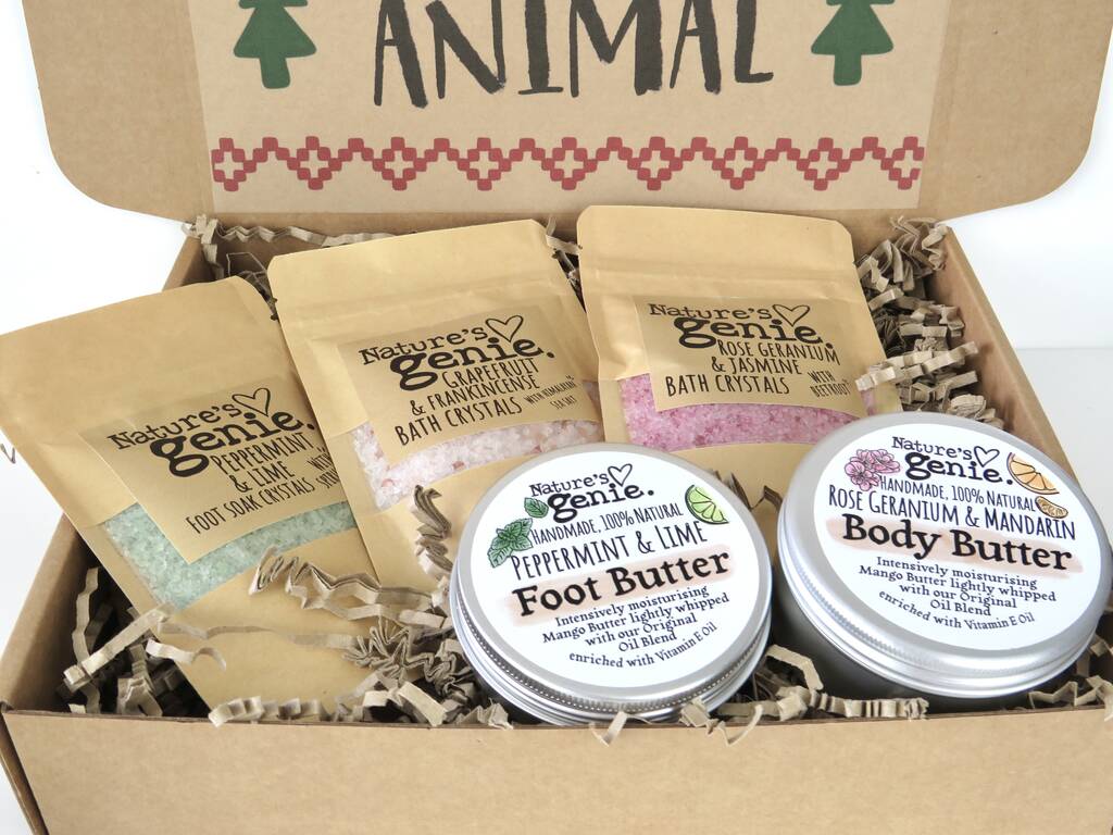 Merry Christmas Bath And Body Hamper Gift By Nature's Genie