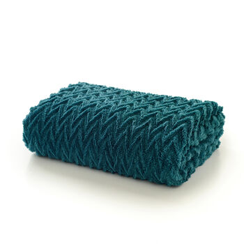 Tadcaster Chevron Sherpa Fleece Throw, 10 of 11