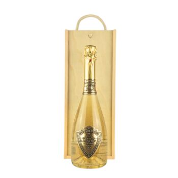 Personalised Alcohol Free Sparkling 24 K Gold, 3 of 4