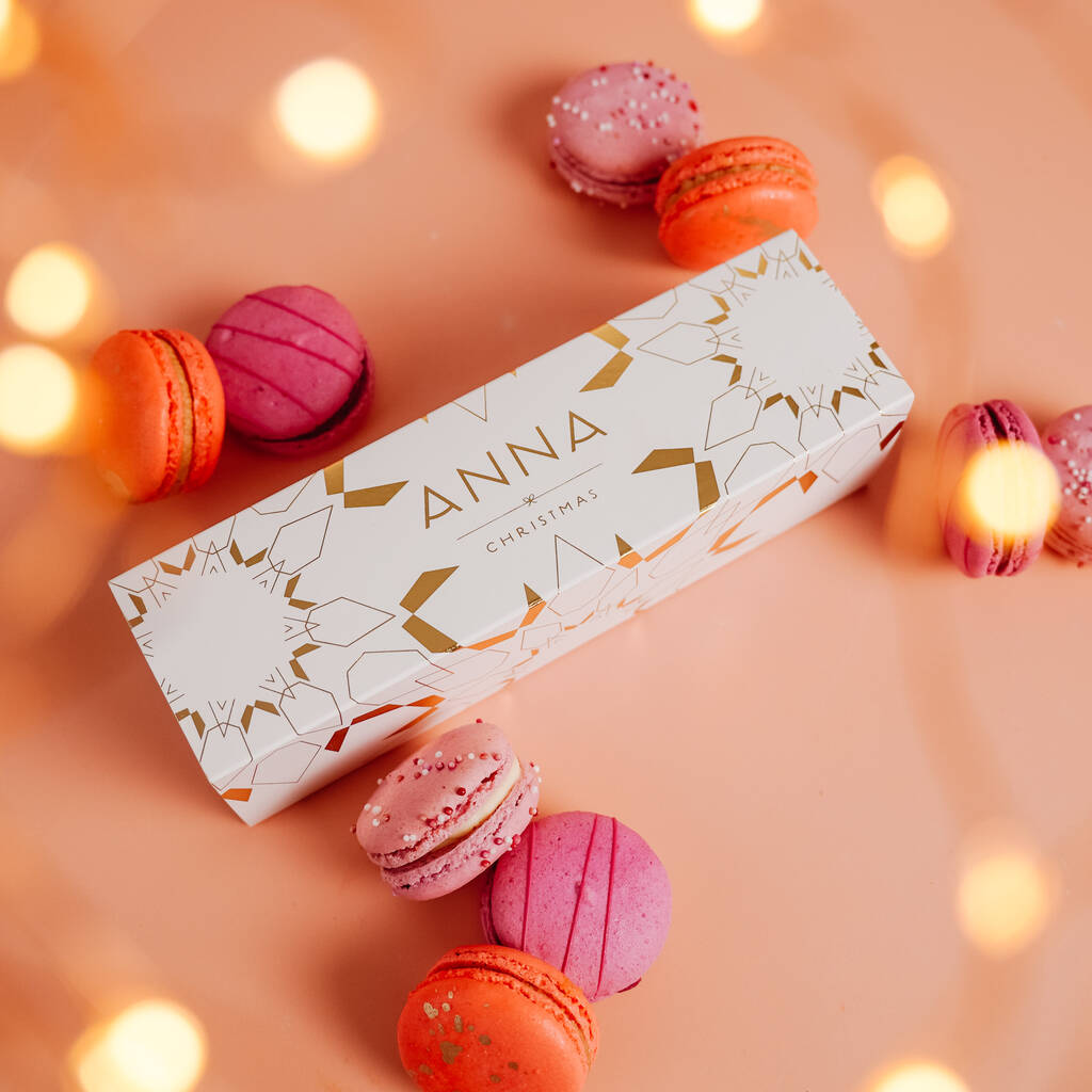 Cosy Collection Six Piece Christmas Macaron Box