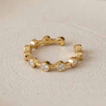 Minimalist Bezel Ring Gold, 7 of 8
