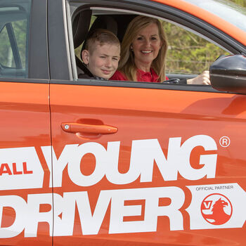 60 Minute Young Drivers Driving Lesson In Manchester, 7 of 12