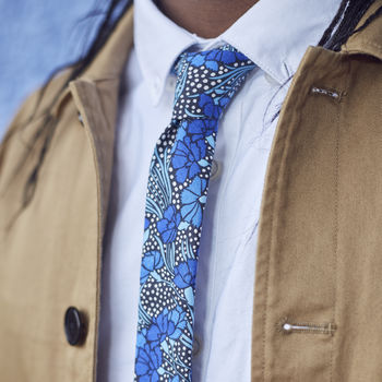 Mens Blue Floral Skinny Tie, 3 of 7