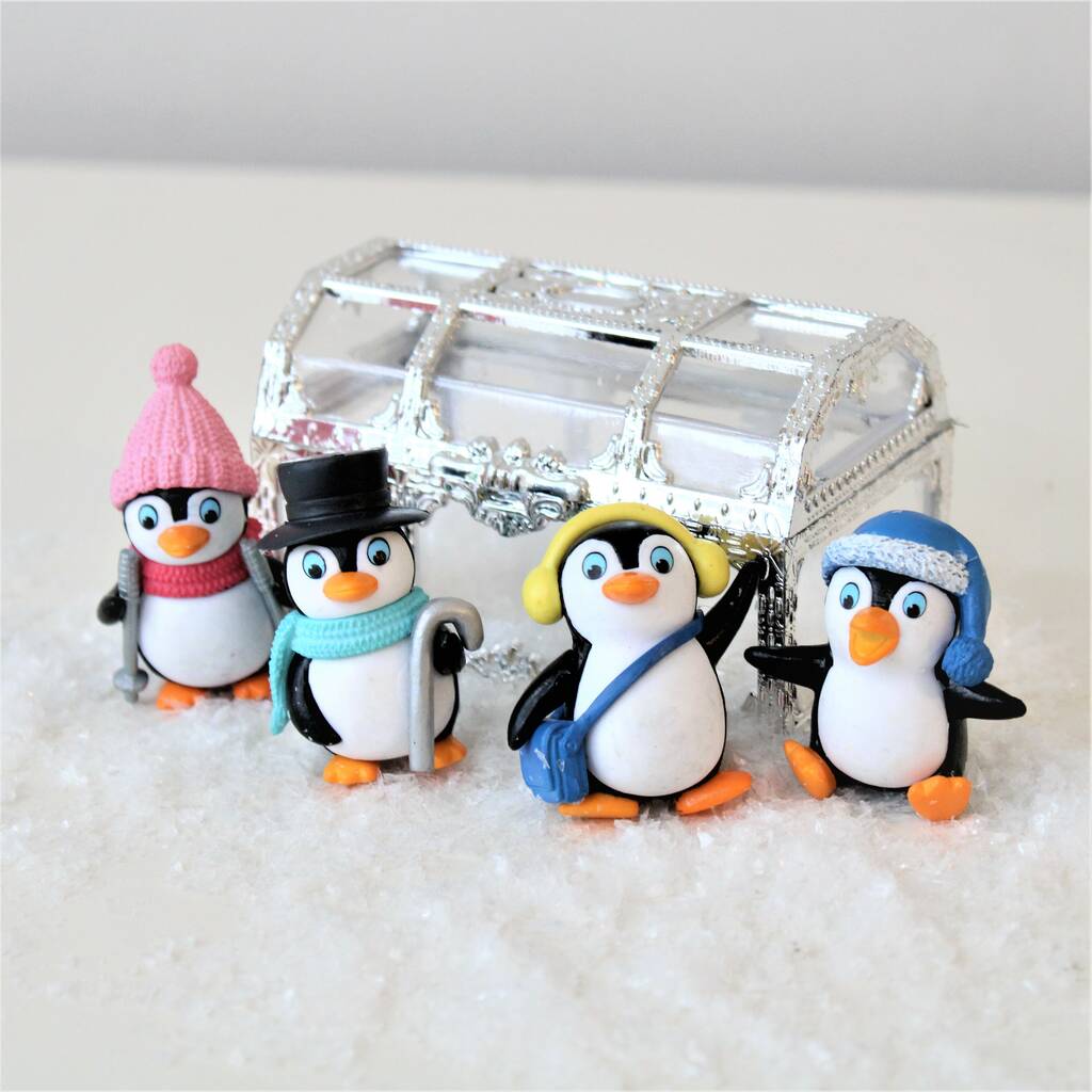 Image of Penguin Family And Silver Igloo Gift Set