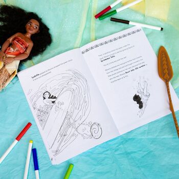 Personalised Disney Colouring Moana Book, 4 of 5