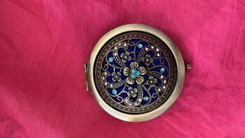 Compact/ Pocket Mirror, Printed Pill Box, 9 of 12