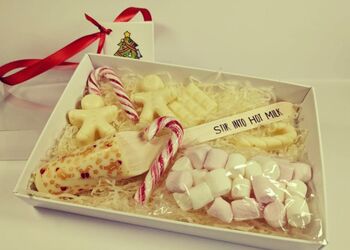 Hot chocolate gift set by suzy hackett Christmas Hot Chocolate Gift Set By Choklet | notonthehighstreet.com