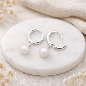 Sterling Silver Freshwater Pearl Huggie Hoop Earrings – 7mm Pearls, 3 of 7