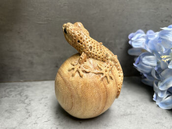 Hand Carved Wooden Gecko On Egg Ornament Figurine Gift, 4 of 12