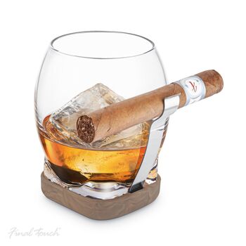 Personalised Whisky Cigar Glass, 3 of 4