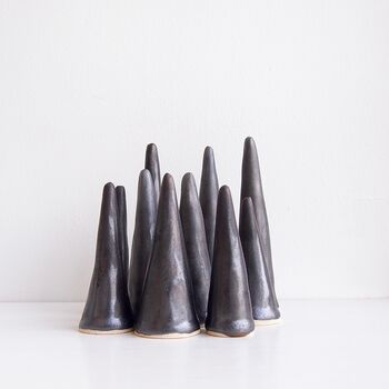 Handmade Metallic Black Ceramic Ring Holder Cones By Kabinshop 