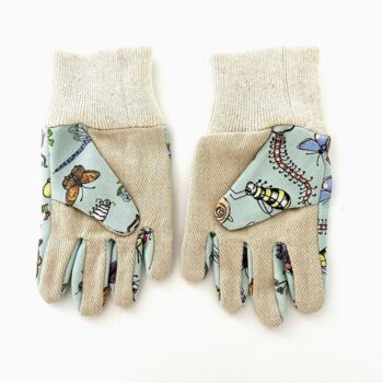 Personalised Childs Garden Apron And Gloves, 6 of 9