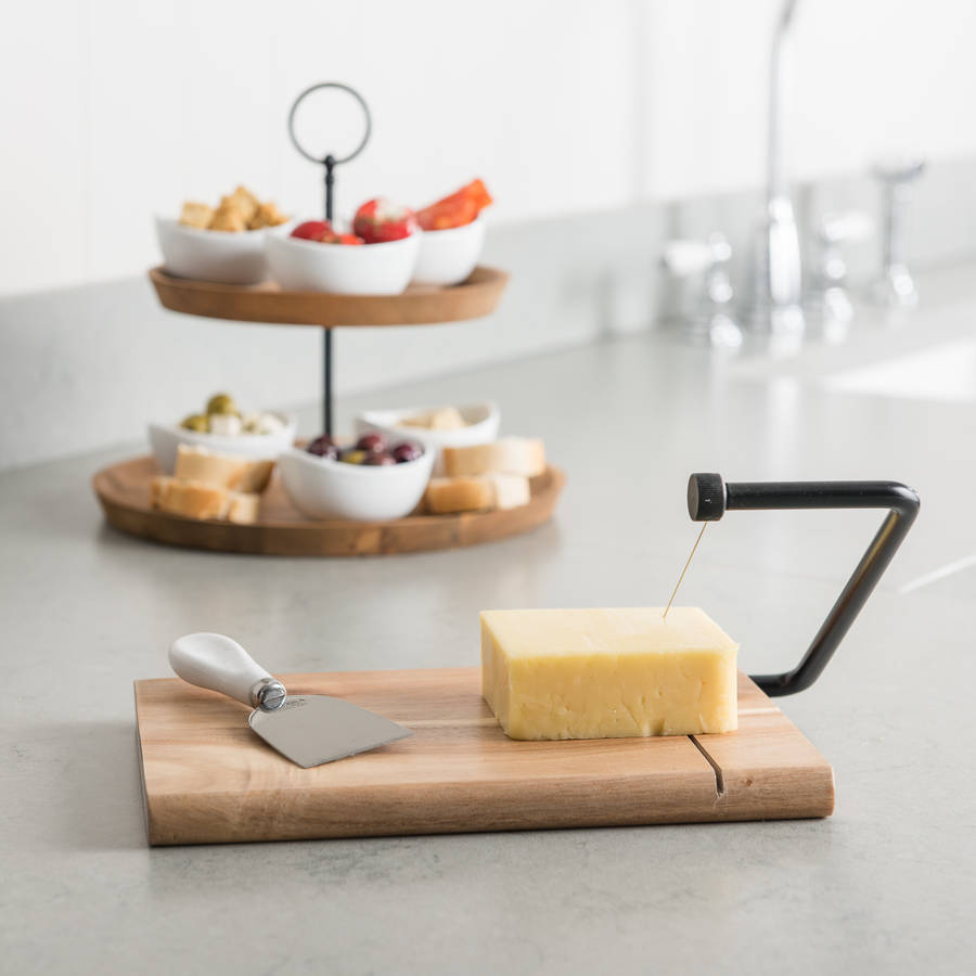 cheese slicer board by distinctly living