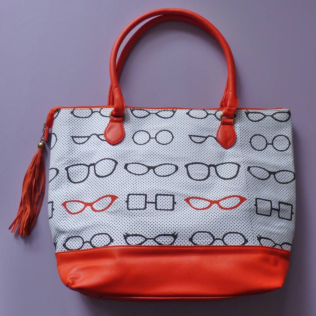 Eye Spy Bag With Free Cosmetic