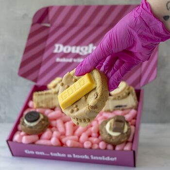 The Biscuit Deluxe Cookie And Cookie Pie Gift Box, 11 of 12