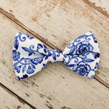 The Richmond Blue And White Floral Dog Collar Bow Tie, 3 of 4