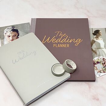 Ultimate Wedding Planner In Limited Edition Mulberry, 7 of 12