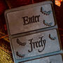 Dracula 'Enter Freely' Gothic Quote Wax Melt Bar, thumbnail 2 of 3