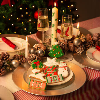 Biscuiteers Hand Iced Personalised Merry And Bright, 3 of 3