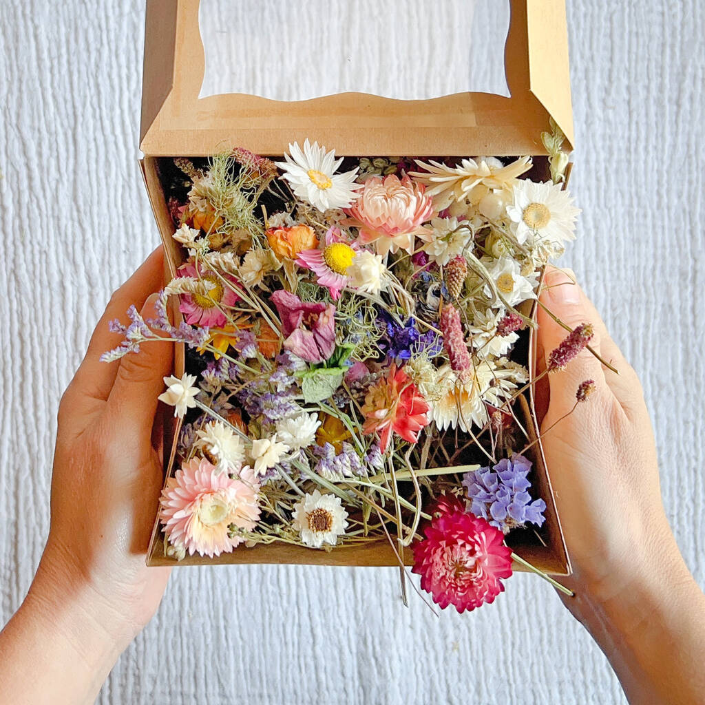 Wildflower Style Dried Flower Mix, 1 of 4