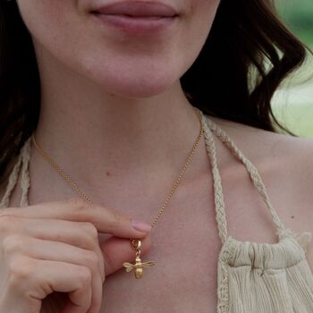 18ct Gold Bee Charm Necklace, 3 of 6