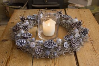 Touch Of Frost Wreath, 4 of 10