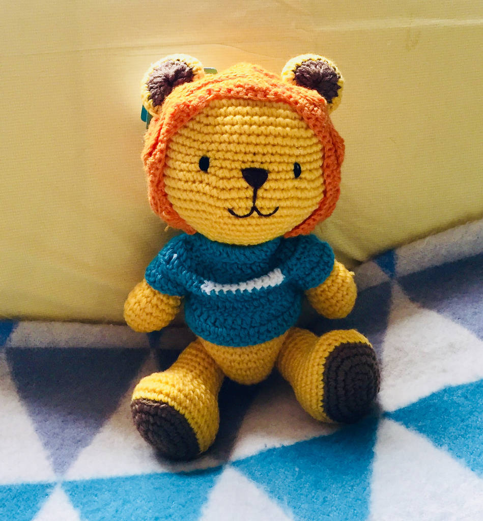 knitted lion toy