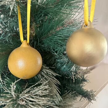 Gold Baubles Set Of Six Christmas Decoration, 7 of 9