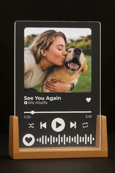 Personalised A5 Acrylic Music Song Plaque With Photo Powered By Usb, 10 of 10