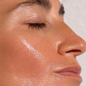 Anti Ageing Facial Oil + Gua Sha Sculpting Duo, 5 of 6