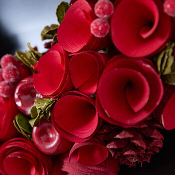 Personalised Deluxe Winter Roses Christmas Wreath, 4 of 7