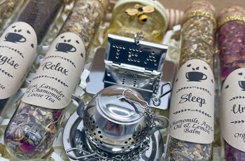 Deluxe Loose Herbal Tea Gift Box, 4 of 8