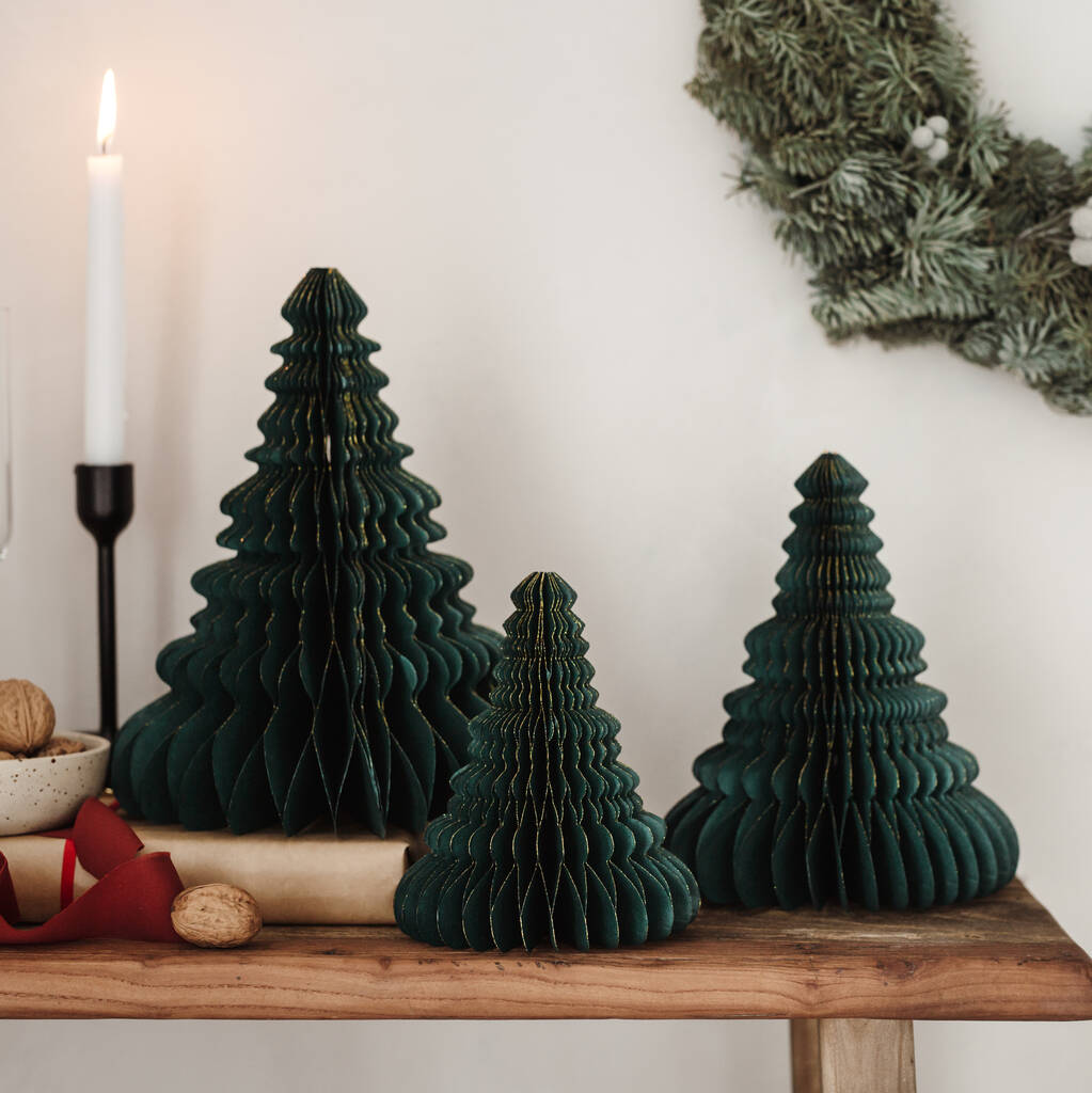 Christmas Tree Decorations By designedbyflossie