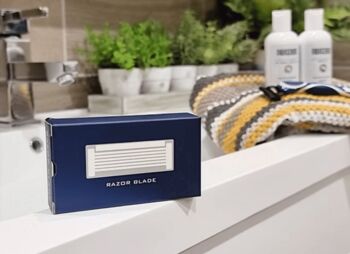 Razor Blade Refills For Drucebox Razors, 4 of 6