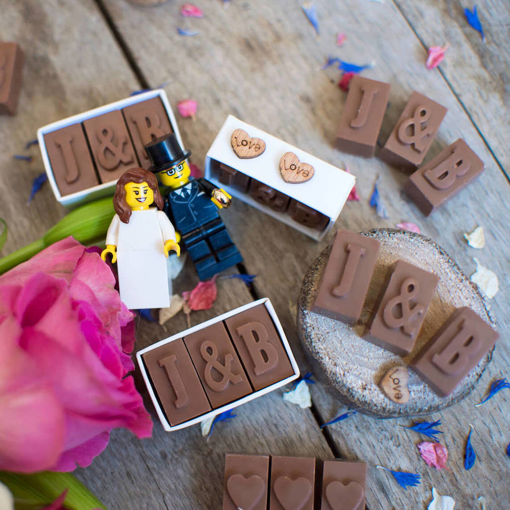 personalised chocolate wedding favours by morse toad chocolate