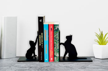 Cat With Kitten Eco Friendly Bookends, 2 of 3